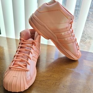 Adidas Pro Model 2G - Glow Pink